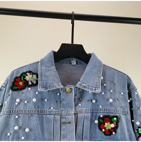 women's denim jacket 2019 spring and autumn new casual loose short jacket sequined rhinestone holes polo collar long-sleeved denim jack, Black;brown
women's denim jacket 2019 spring and autumn new casual loose short jacket sequined rhinestone holes polo collar long-sleeved denim jack, Black;brown
