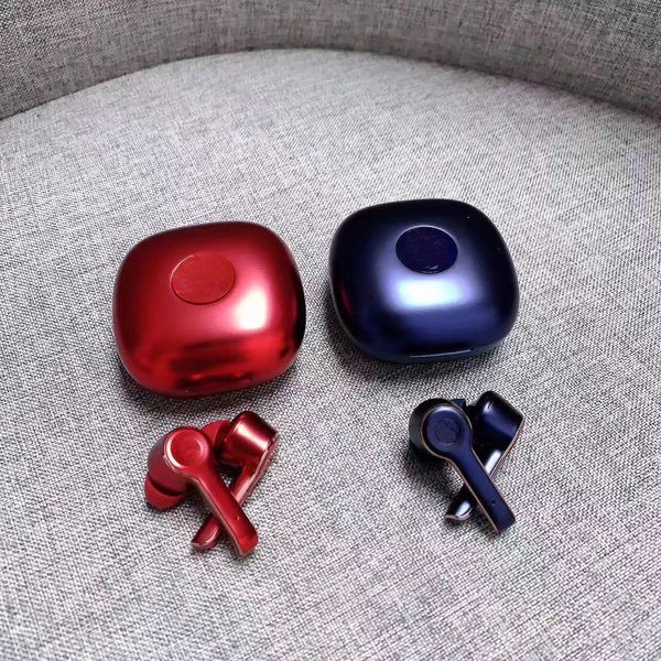 L3 TWS Classical Stylist Bluetooth Earbuds Wireless Bluetooth Headphones Double Earphones Headset HIFI Stereo Headphones Available
L3 TWS Classical Stylist Bluetooth Earbuds Wireless Bluetooth Headphones Double Earphones Headset HIFI Stereo Headphones Available