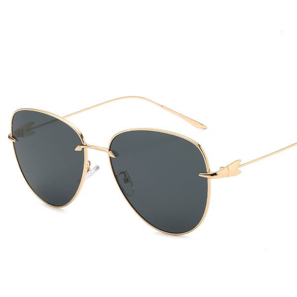 sunglasses fashion luxury aviation women brand designer sun glasses for lady sunglass female metal frame street eyewear, White;black
sunglasses fashion luxury aviation women brand designer sun glasses for lady sunglass female metal frame street eyewear, White;black