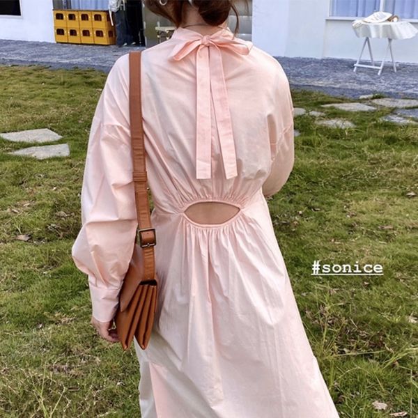 2020 autumn new dress design sense stand collar lace-up machine hollow-out backless closed waist pink dress ourga, Black;gray
2020 autumn new dress design sense stand collar lace-up machine hollow-out backless closed waist pink dress ourga, Black;gray