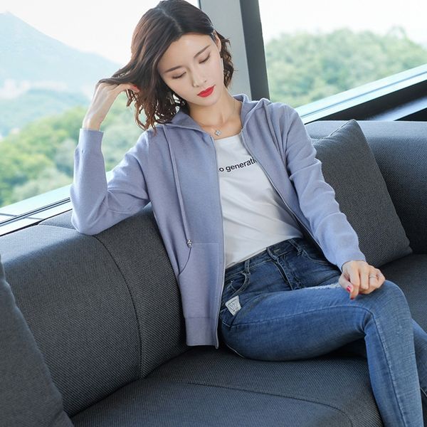 2020 autumn new long-sleeved coat sweater zipper hooded zipper sweater women's all-match loose slimming coat thin knitted cardigan fash, White;black
2020 autumn new long-sleeved coat sweater zipper hooded zipper sweater women's all-match loose slimming coat thin knitted cardigan fash, White;black