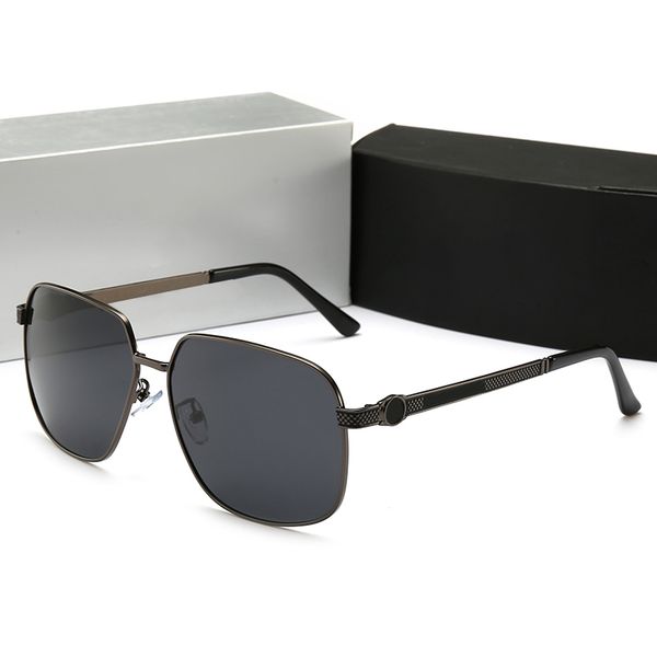 0111 luxury sunglasses classic style round vintage letter design frame with golden bee uv400 protection outdoor summer eyewear, White;black
0111 luxury sunglasses classic style round vintage letter design frame with golden bee uv400 protection outdoor summer eyewear, White;black