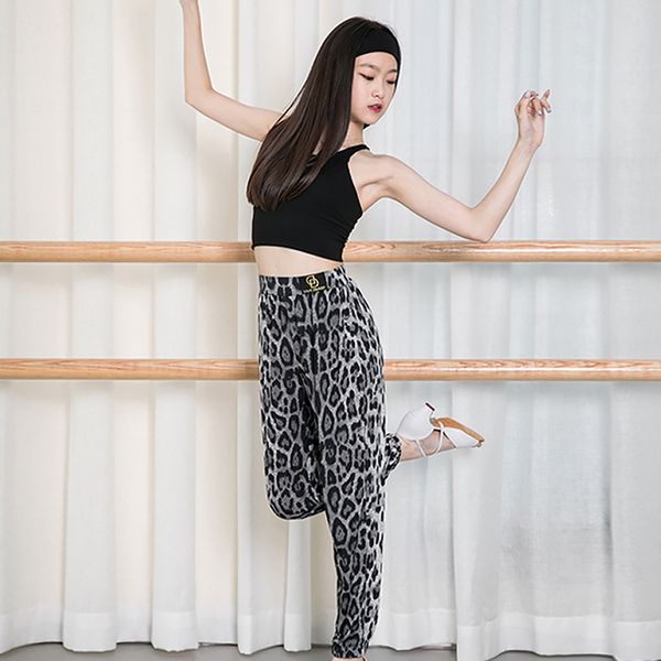 stage wear leopard latina dance pants for girls latin ballroom costume kids practice rumba dancewear tango outfits jl1456, Black;red
stage wear leopard latina dance pants for girls latin ballroom costume kids practice rumba dancewear tango outfits jl1456, Black;red