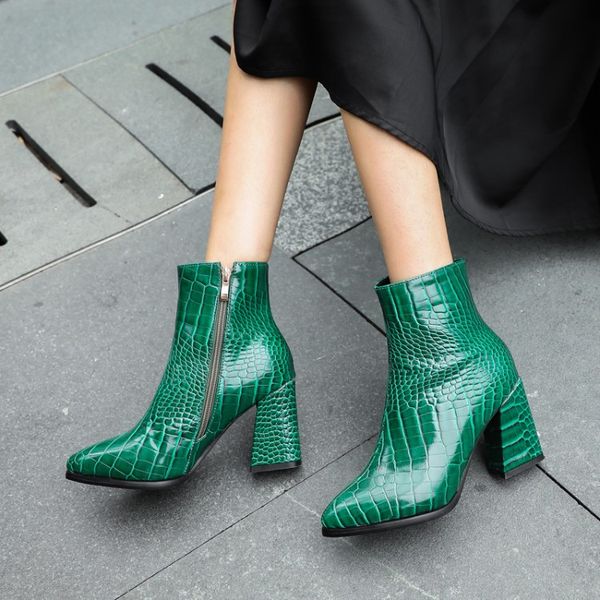 8cm high heels female boots 7color women ankle boots zipper pointed toe footwear party shoes women 2021 new winter, Black
8cm high heels female boots 7color women ankle boots zipper pointed toe footwear party shoes women 2021 new winter, Black