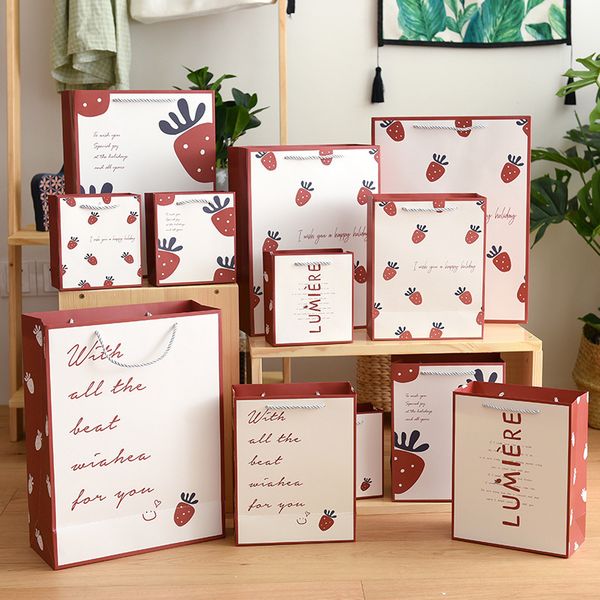 10pcs strawberry portable packaging bags clothing shopping paper bag birthday baby shower wedding gifts bags bolsas de papel
10pcs strawberry portable packaging bags clothing shopping paper bag birthday baby shower wedding gifts bags bolsas de papel