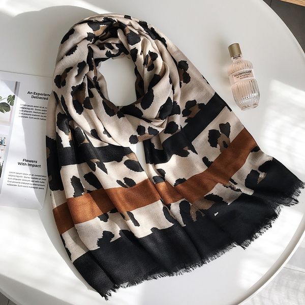 bandanas leopard printed viscose shawl scarf women trendy autumn winter blanket scarfs wrap stole muslim hijab
bandanas leopard printed viscose shawl scarf women trendy autumn winter blanket scarfs wrap stole muslim hijab