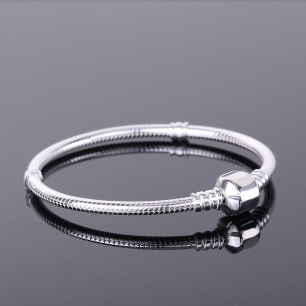 sent certificate women diy beads charms bangle original 925 silver 3mm snake chain bracelet with s925 test esl925 n3hz, Golden;silver
sent certificate women diy beads charms bangle original 925 silver 3mm snake chain bracelet with s925 test esl925 n3hz, Golden;silver