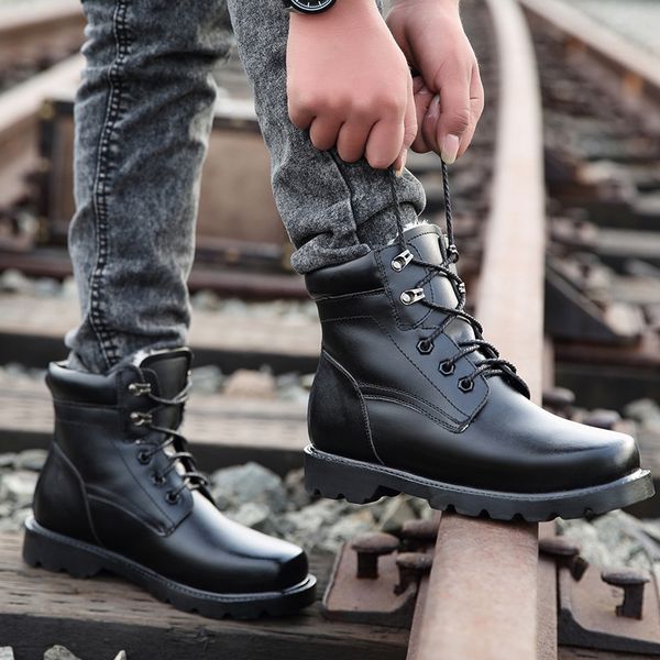 new cotton shoes men 2020 winter fashion high all black boots thermal plush inside casual warm boots for male 38-44
new cotton shoes men 2020 winter fashion high all black boots thermal plush inside casual warm boots for male 38-44