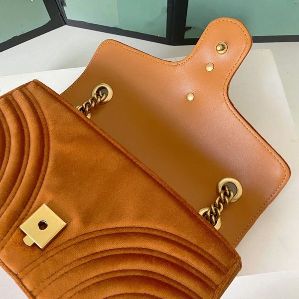 famous shoulder bags ladies crossbody bags velet messenager handle bags with metal chain for women ing
famous shoulder bags ladies crossbody bags velet messenager handle bags with metal chain for women ing