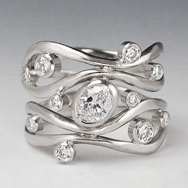 wedding rings novel design hollow-out band style office lady finger ring personality interlaced women fashion jewelry gift wholesale, Slivery;golden
wedding rings novel design hollow-out band style office lady finger ring personality interlaced women fashion jewelry gift wholesale, Slivery;golden