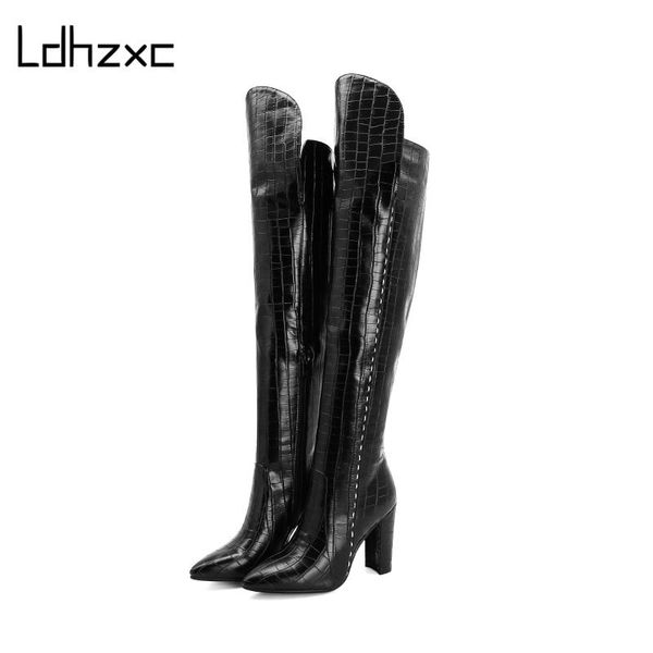 ldhzxc 2020 nightclub boots women patent leather over the knee boots high heels platform side zipper comfort footwar winter, Black
ldhzxc 2020 nightclub boots women patent leather over the knee boots high heels platform side zipper comfort footwar winter, Black