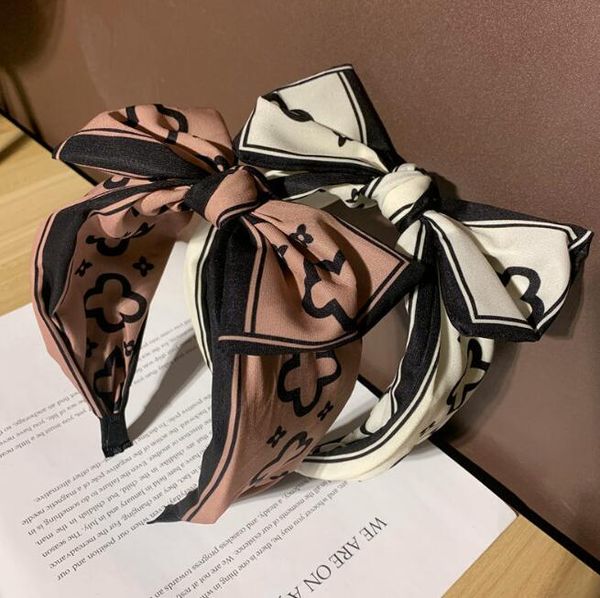 big bow headband women's wild wide-brimmed fabric headband fashion hair accessories gd610, Silver
big bow headband women's wild wide-brimmed fabric headband fashion hair accessories gd610, Silver