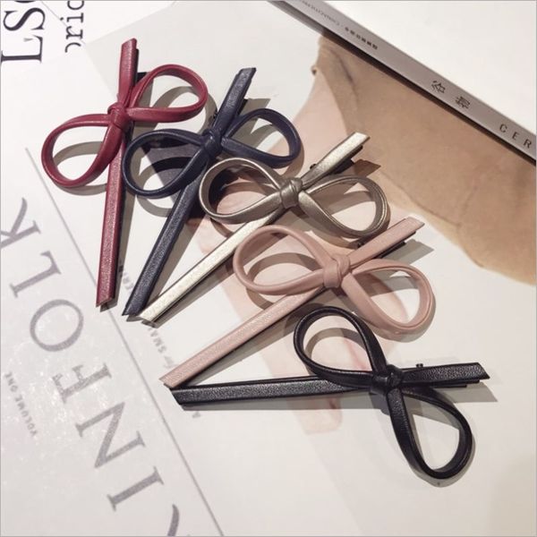 hair accessories high-end boutique women's retro faux leather pu bow bangs duckbill clip fashion wild hairpin card
hair accessories high-end boutique women's retro faux leather pu bow bangs duckbill clip fashion wild hairpin card