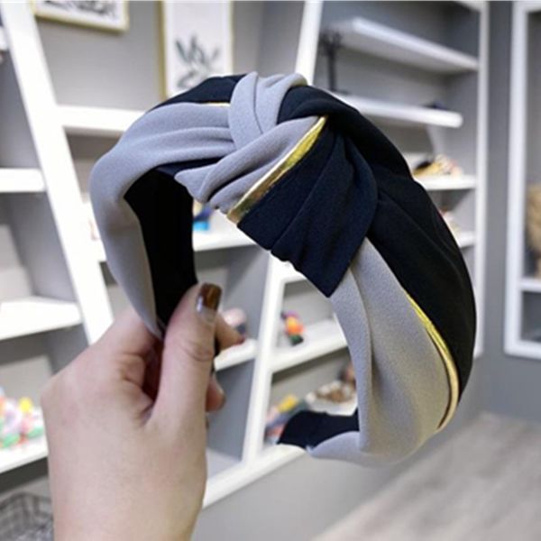 дамы узел hairband цвет блокировка ткани оголовье с gold line женщины аксессуары для волос открытый головной убор wide оголовьем
дамы узел hairband цвет блокировка ткани оголовье с gold line женщины аксессуары для волос открытый головной убор wide оголовьем