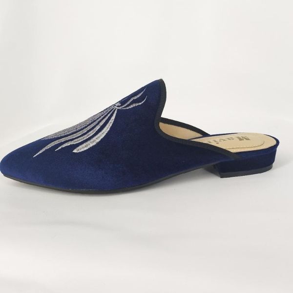 women's new blue color gold velvet muller shoes pointed shallow mouth embroidery slippers daily shoes size 34-45, Black
women's new blue color gold velvet muller shoes pointed shallow mouth embroidery slippers daily shoes size 34-45, Black