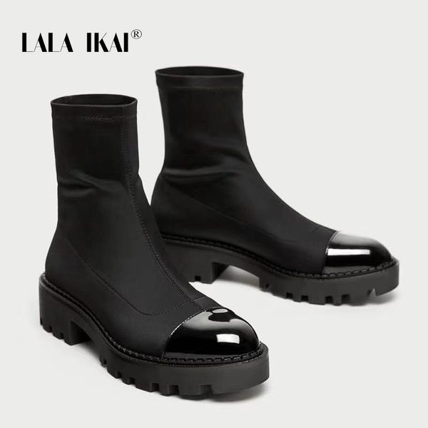 lala ikai women stitching ankle boots glossy patent leather stretch boot thick bottom fashion female 2020 autumn winter c10330-4, Black
lala ikai women stitching ankle boots glossy patent leather stretch boot thick bottom fashion female 2020 autumn winter c10330-4, Black