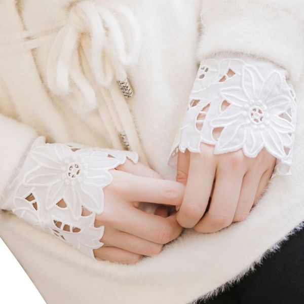 2pcs/pair women girl fake cuff crotchet floral lace hollow out wrist decor k1me, Blue;gray
2pcs/pair women girl fake cuff crotchet floral lace hollow out wrist decor k1me, Blue;gray