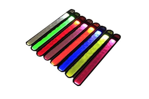 led wristband sport slap wrist strap bands light flash bracelet glowng armband strap for party concert armband in xmas halloween toy new hot
led wristband sport slap wrist strap bands light flash bracelet glowng armband strap for party concert armband in xmas halloween toy new hot