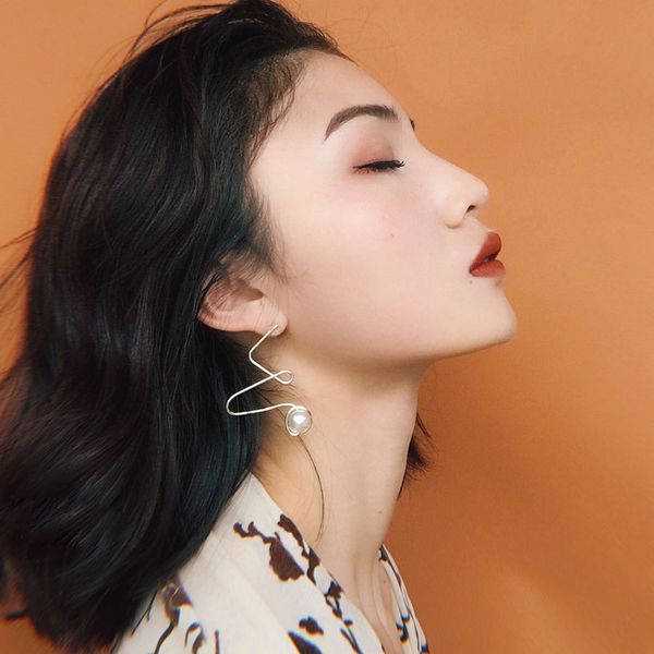 stud ins cool irregular metal pearl earrings for women korean geometric girls 2021, Golden;silver
stud ins cool irregular metal pearl earrings for women korean geometric girls 2021, Golden;silver
