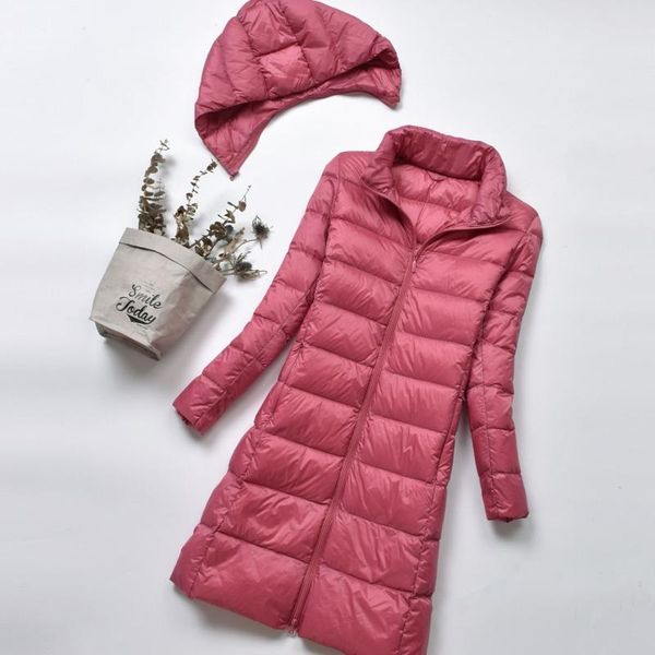 2020 new middle age women winter ultra light white duck down jacket female hat detachable coat portable slim long parkas s173, Black
2020 new middle age women winter ultra light white duck down jacket female hat detachable coat portable slim long parkas s173, Black