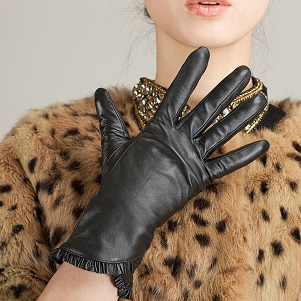 hats, scarves & gloves sets european and american style fashion flounces sheepskin for women in winter outdoor to keep warm leather, Blue;gray
hats, scarves & gloves sets european and american style fashion flounces sheepskin for women in winter outdoor to keep warm leather, Blue;gray