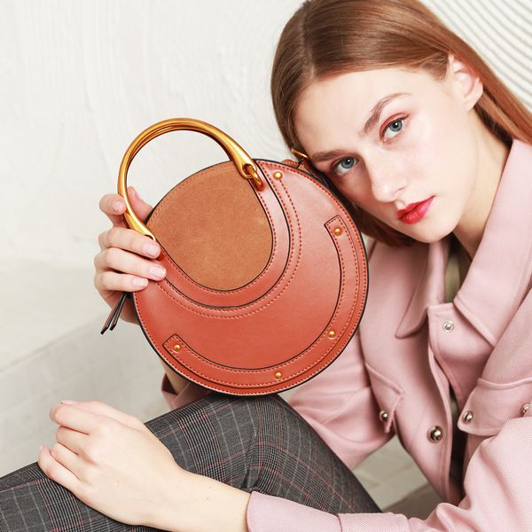 handbags women famous brands clutches designer bags genuine leather bag luxury shoulder bag vintage black bags cow leather tote
handbags women famous brands clutches designer bags genuine leather bag luxury shoulder bag vintage black bags cow leather tote