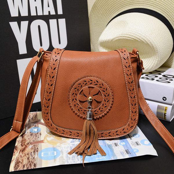 vintage women bag crossbody shoulder bag small bolsa feminina ladies purses and handbags small pu leather tassels messenger
vintage women bag crossbody shoulder bag small bolsa feminina ladies purses and handbags small pu leather tassels messenger