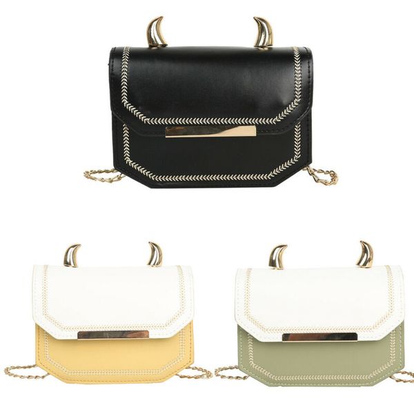 women shoulder bag 2020 luxury handbags women bags design girls small square messenger bag joker horn small square chain
women shoulder bag 2020 luxury handbags women bags design girls small square messenger bag joker horn small square chain