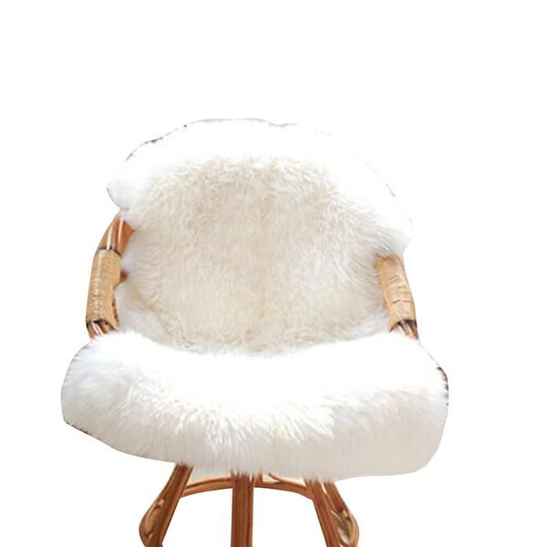 home decorate white soft no hurt skin imitation wool leather carpet mat living room bedroom blanket washable high quality
home decorate white soft no hurt skin imitation wool leather carpet mat living room bedroom blanket washable high quality