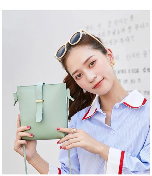 твердые crossbody сумки для женщин pu кожаные сумки женщина сумки на ремне пакет способа tote сумки дамы сумка телефон чехол
твердые crossbody сумки для женщин pu кожаные сумки женщина сумки на ремне пакет способа tote сумки дамы сумка телефон чехол