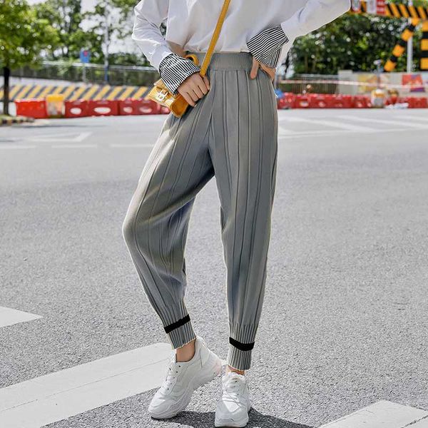 casual knit pants korean girls harem pants outerwear 2020 fall winter beam elastic waist gray black trousers, Black;white
casual knit pants korean girls harem pants outerwear 2020 fall winter beam elastic waist gray black trousers, Black;white