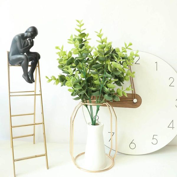 artificial leaf branch simulation leaves bouquet greenery decor home office fake plant wedding ornament
artificial leaf branch simulation leaves bouquet greenery decor home office fake plant wedding ornament