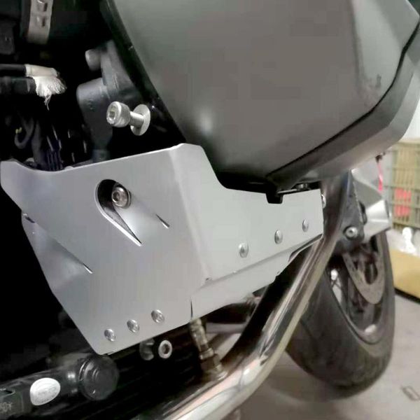 suitable for latte rninet cylinder bottom protection engine bottom protection cover left and right cylinder head
suitable for latte rninet cylinder bottom protection engine bottom protection cover left and right cylinder head