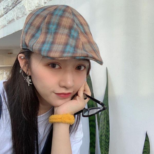 hat male spring and autumn japanese trend plaid beret female forward hat wild retro painter, Blue;gray
hat male spring and autumn japanese trend plaid beret female forward hat wild retro painter, Blue;gray