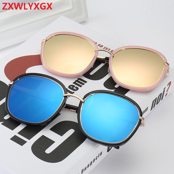 zxwlyxg 2020 new color film star sunglasses women brand designer glasses ladies bright reflective uv400 masculino, White;black
zxwlyxg 2020 new color film star sunglasses women brand designer glasses ladies bright reflective uv400 masculino, White;black