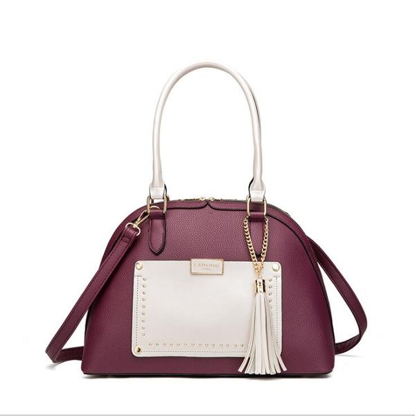 new versatile fashion shell bag trendy women's shoulder bag handbag european and american stitching messenger bag for women
new versatile fashion shell bag trendy women's shoulder bag handbag european and american stitching messenger bag for women