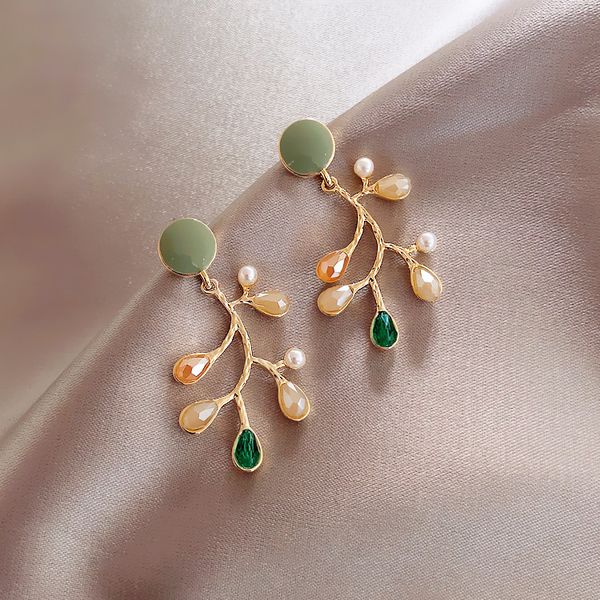 stud south korea 2021 fashion temperament simple color irregular branches ear elegant earrings female, Golden;silver
stud south korea 2021 fashion temperament simple color irregular branches ear elegant earrings female, Golden;silver