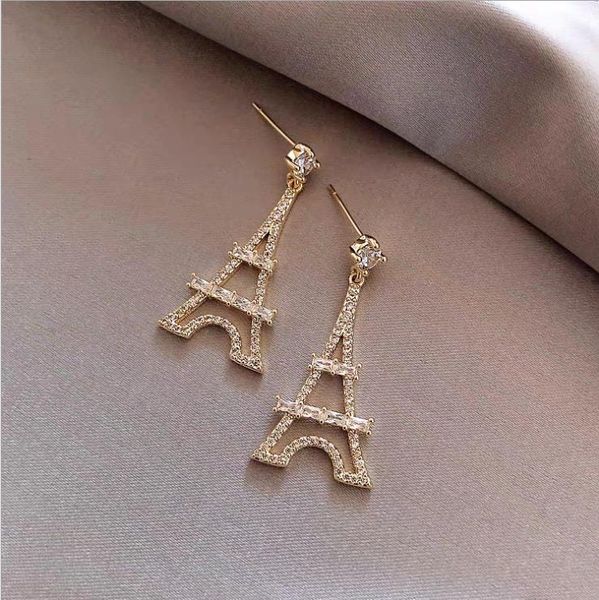 european and american fashion tennis trend court style love head earrings female retro brass, Golden;silver
european and american fashion tennis trend court style love head earrings female retro brass, Golden;silver