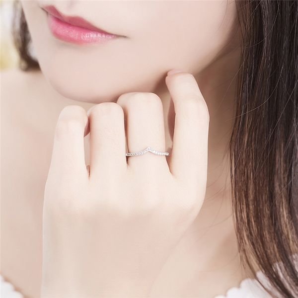 simple luxury crystal v-shape ring elegant charm women finger engagement rings for woman jewelary wedding engagement gifts, Slivery;golden
simple luxury crystal v-shape ring elegant charm women finger engagement rings for woman jewelary wedding engagement gifts, Slivery;golden