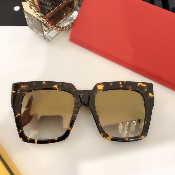 women popular 0263 sunglasses charming fashion sunglasses uv protection square sunglasses come with package, White;black
women popular 0263 sunglasses charming fashion sunglasses uv protection square sunglasses come with package, White;black