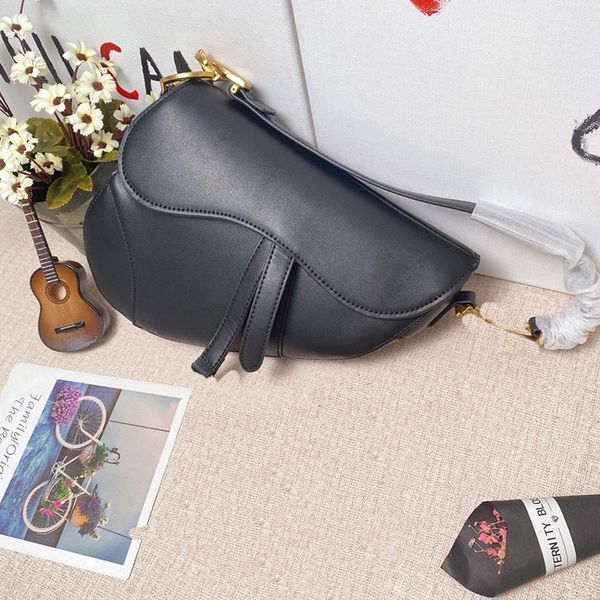 horseshoe bags shopping bag tote saddle bag tote bag handbag women bags shoulder bags
horseshoe bags shopping bag tote saddle bag tote bag handbag women bags shoulder bags