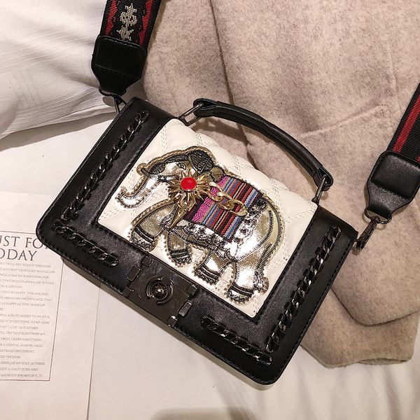 luxurys designers bags winter new small for girl 2020 new fashion all-match messenger bag high sense fashion handbag
luxurys designers bags winter new small for girl 2020 new fashion all-match messenger bag high sense fashion handbag