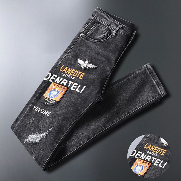 2020 jeans men's fashion casual slim-fit embroidered jeans youth fall/winter dark gray washed mid-waist straight stretch leggings, Blue
2020 jeans men's fashion casual slim-fit embroidered jeans youth fall/winter dark gray washed mid-waist straight stretch leggings, Blue