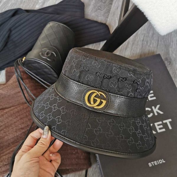 2020new wild fisherman hat cap designer fashion scarf bucket hat hat trend baseball cap ladies designer scarf silk
2020new wild fisherman hat cap designer fashion scarf bucket hat hat trend baseball cap ladies designer scarf silk
