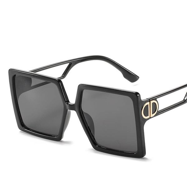 sunglasses women trendy classic black personality big box sunglasses anti-ultraviolet glasses driving street shooting sunglasse, White;black
sunglasses women trendy classic black personality big box sunglasses anti-ultraviolet glasses driving street shooting sunglasse, White;black