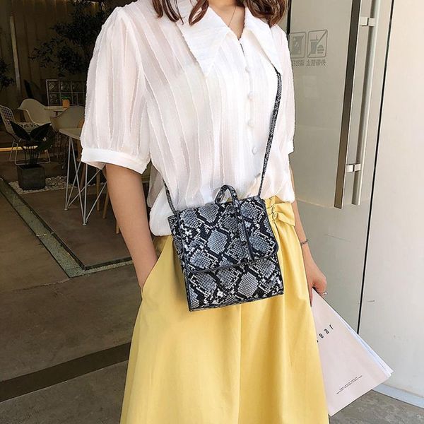 new fashion women's synthetic leather messenger bag boa snake skin handbag bag fashion crossbody clutch lady evening bag#n3
new fashion women's synthetic leather messenger bag boa snake skin handbag bag fashion crossbody clutch lady evening bag#n3