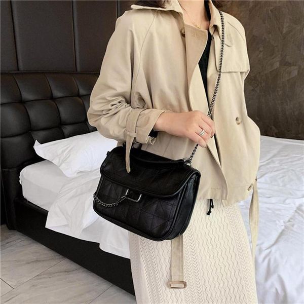 large-capacity handbag retro crossbody durable fashion women shoulder bags pu leather elegant messenger solid color chain
large-capacity handbag retro crossbody durable fashion women shoulder bags pu leather elegant messenger solid color chain