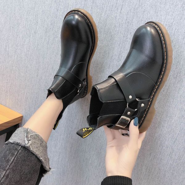 shoes women's boots autumn boots-women booties ladies round toe luxury designer low heels booties rock rubber 2020, Black
shoes women's boots autumn boots-women booties ladies round toe luxury designer low heels booties rock rubber 2020, Black