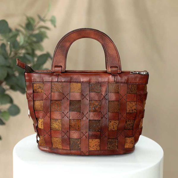 tayunxing cow leather retro casual female girl lady woman's handbag in the package knitting portable diagonal shoulder bag x092
tayunxing cow leather retro casual female girl lady woman's handbag in the package knitting portable diagonal shoulder bag x092