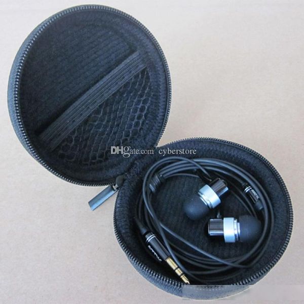 new carrying storage case pouch bag cover portable box holder for card usb cable stereo bluetooth headset earphone
new carrying storage case pouch bag cover portable box holder for card usb cable stereo bluetooth headset earphone